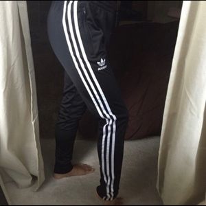 Adidas joggers/sweatpants